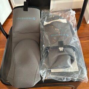 Redington wet wading socks size 6-7